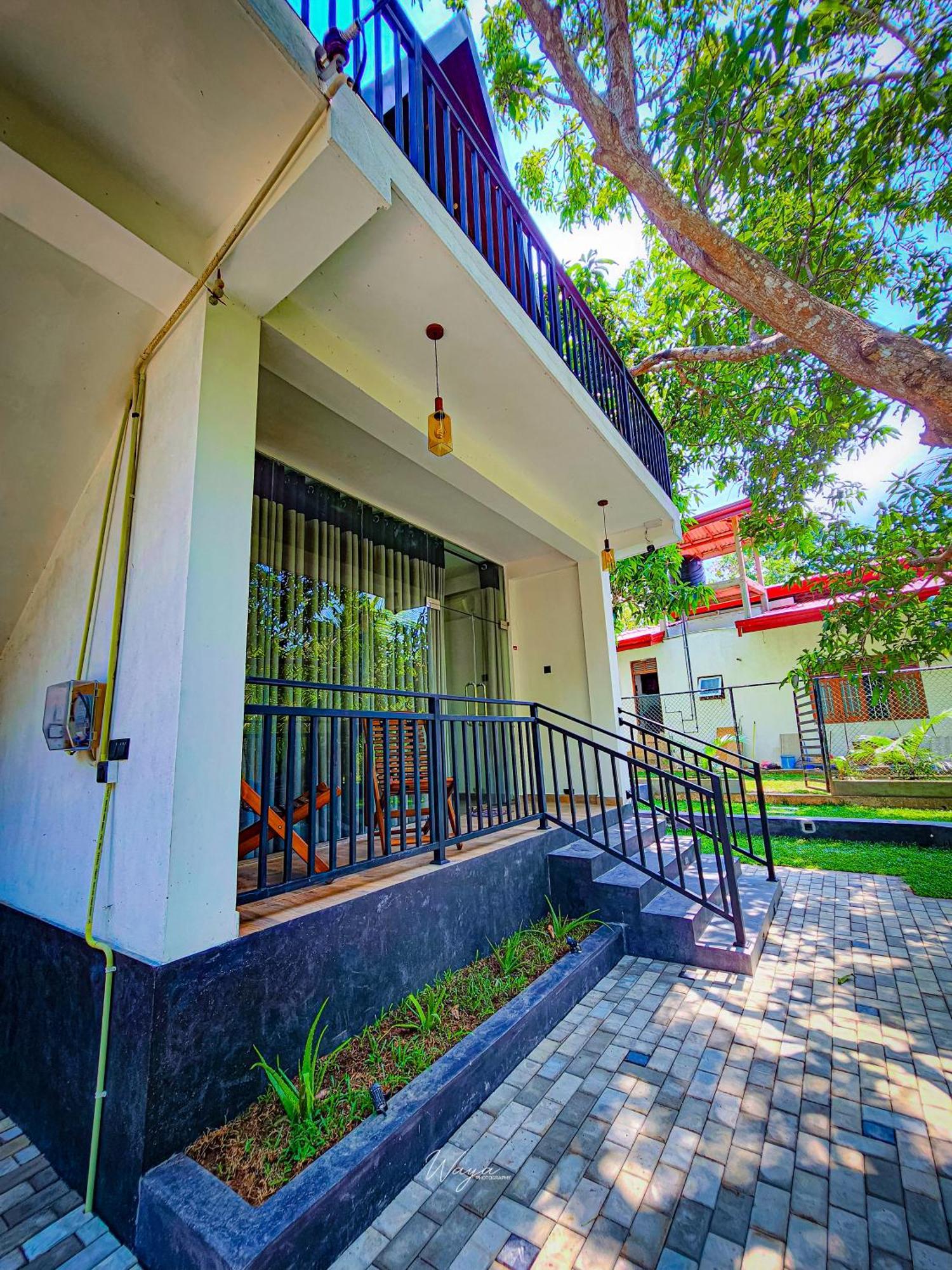 Residence Inn Udawalawe Exteriör bild
